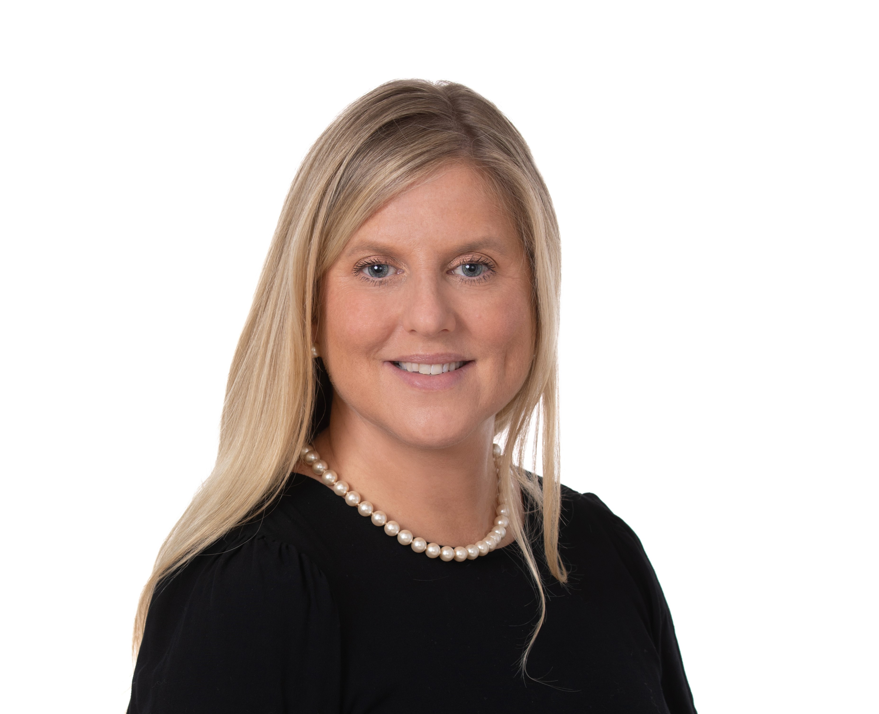 Laurie Miller, Local Expert. Global Connector, Cape Cod Real Estate