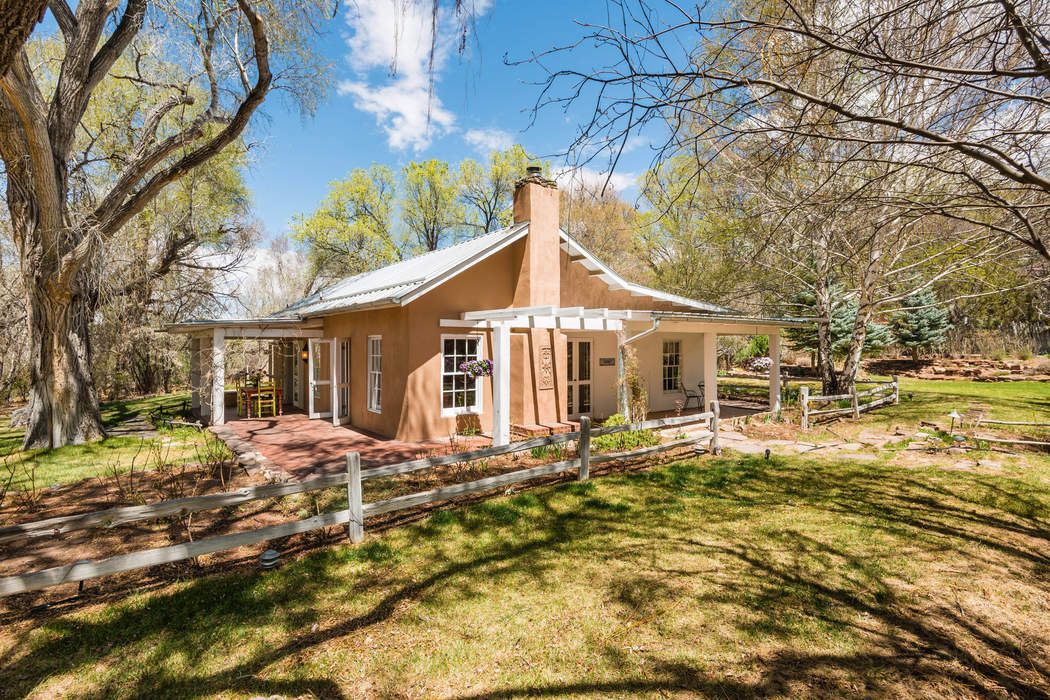 3 Tesuque Meadow, Santa Fe, NM 87506 Sotheby's International Realty, Inc.