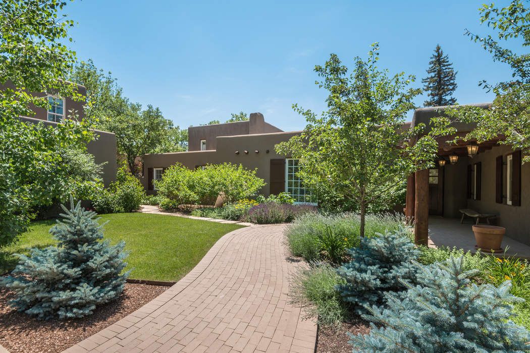 544 Canyon Road, Santa Fe, NM 87501 Sotheby's International Realty, Inc.