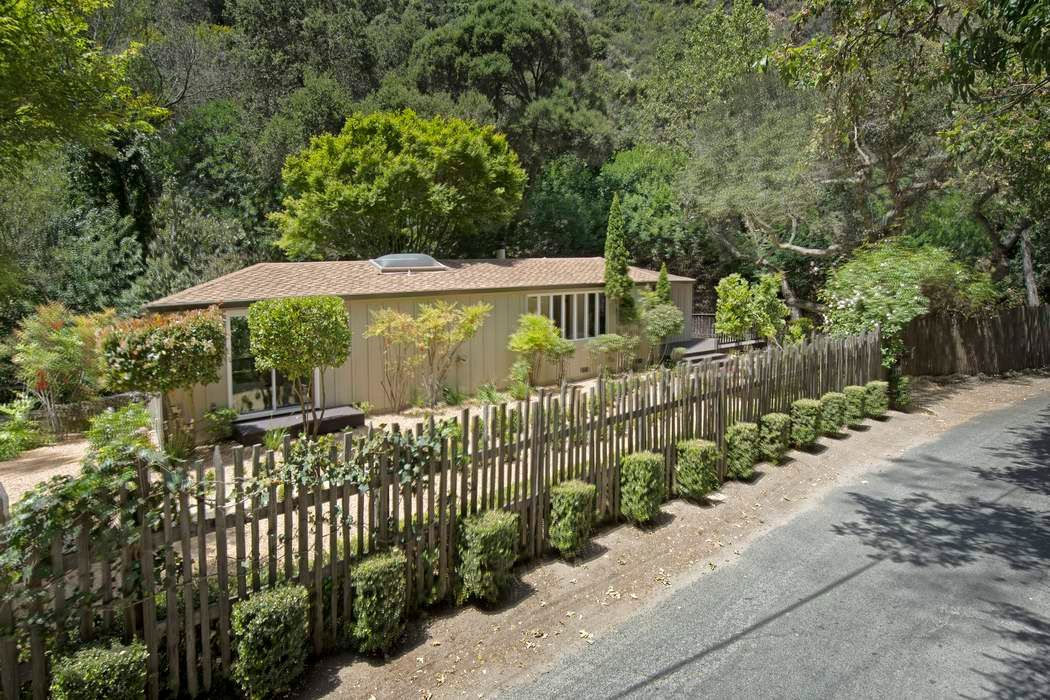 49 Southbank Carmel Valley Ca 93924 Sotheby S International