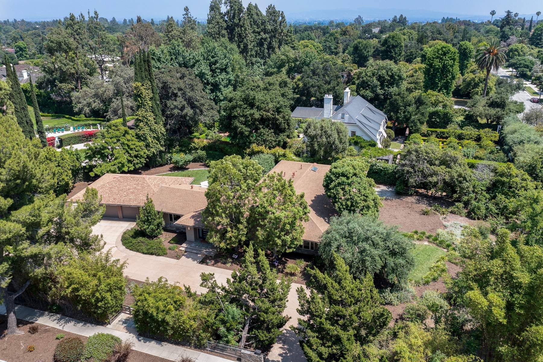 1000 Arden Road, Pasadena, CA 91106