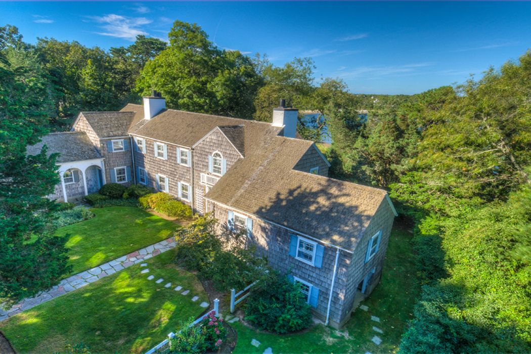 390 North Bay Road, Osterville, MA 02655 Sotheby's International