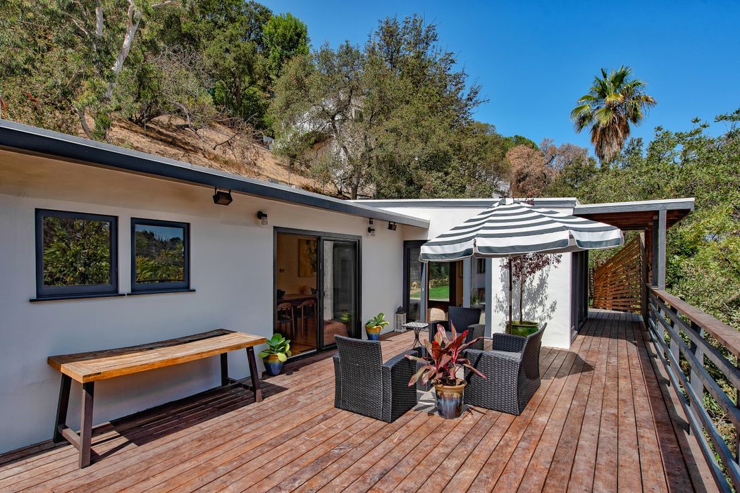 3375 Coldwater Canyon Avenue, Studio City, CA 91604 Sotheby's