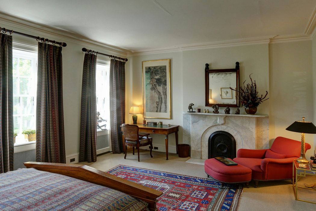 74 Perry Street, New York, NY 10014 Sotheby's International Realty, Inc.