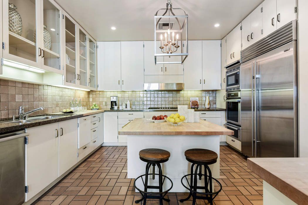 1020 Vallejo St Apt 4 San Francisco CA 94133 Sotheby s 