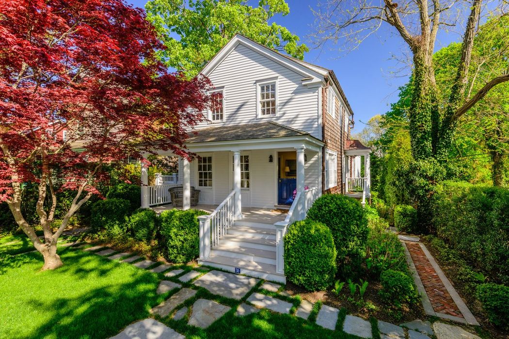 Quintessential Sag Harbor Cottage Sag Harbor, NY 11963 Sotheby's
