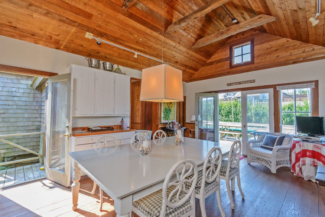 35 Gibson Lane, Sagaponack, NY 11962 Sotheby's International Realty, Inc.