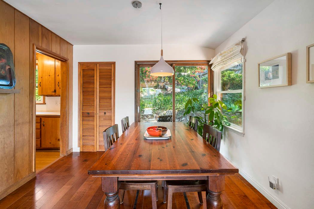 20756 Hillside Dr Topanga, CA 90290