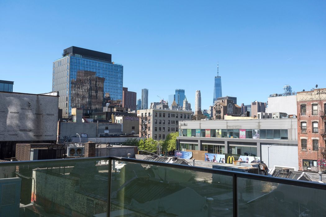 109 Norfolk Street 4, New York, NY 10002 Sotheby's International