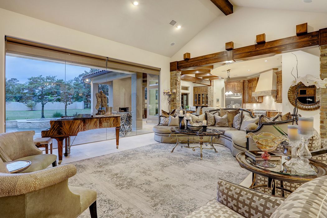 37 Post Shadow Estate Drive Spring Tx 77389 Sotheby S