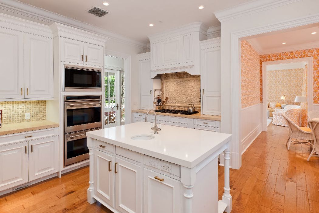 Pristine Kawama Lane Palm Beach, FL 33480 Sotheby's International