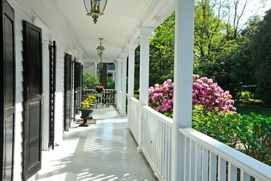 134 Shore Road, Old Greenwich, CT 06870 Sotheby's International