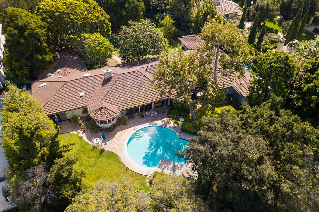 345 North Rockingham Avenue, Los Angeles, CA 90049 Sotheby's