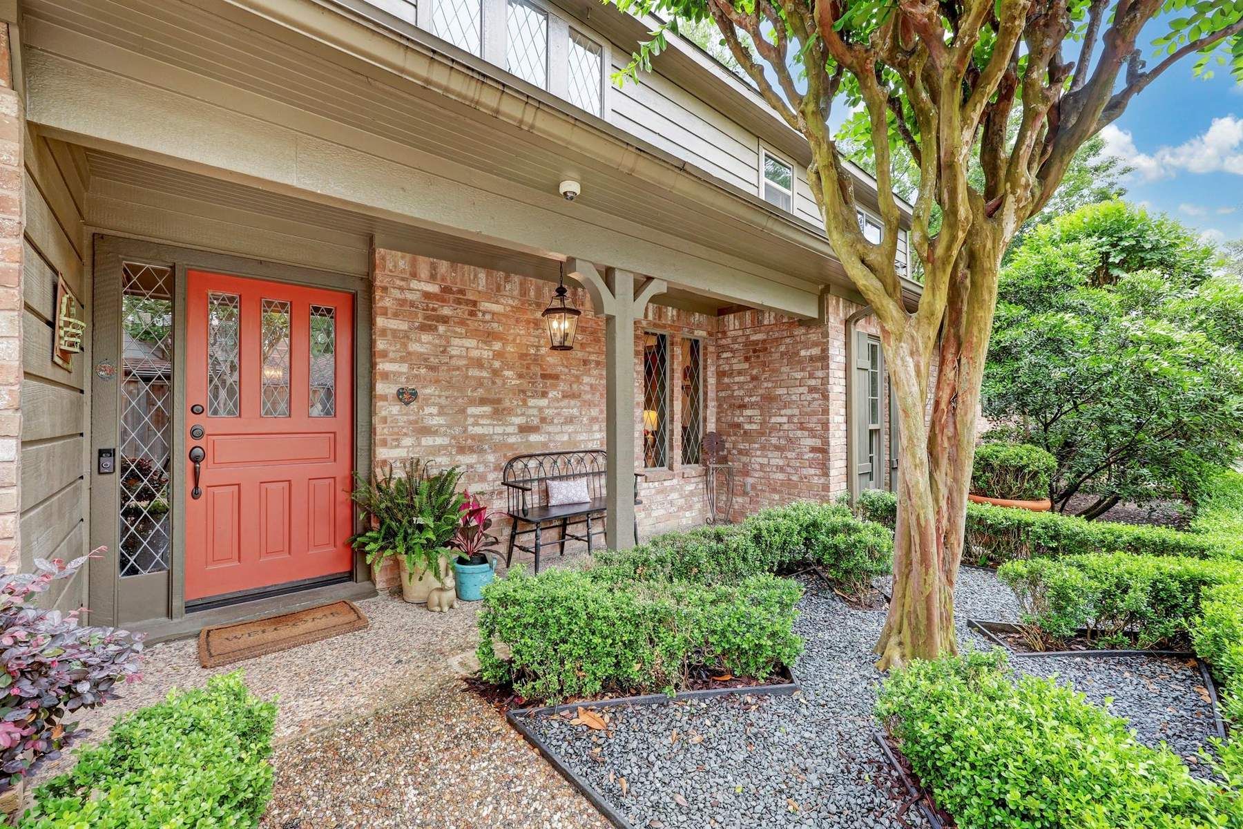 10027 Briar Drive, Houston, TX 77042