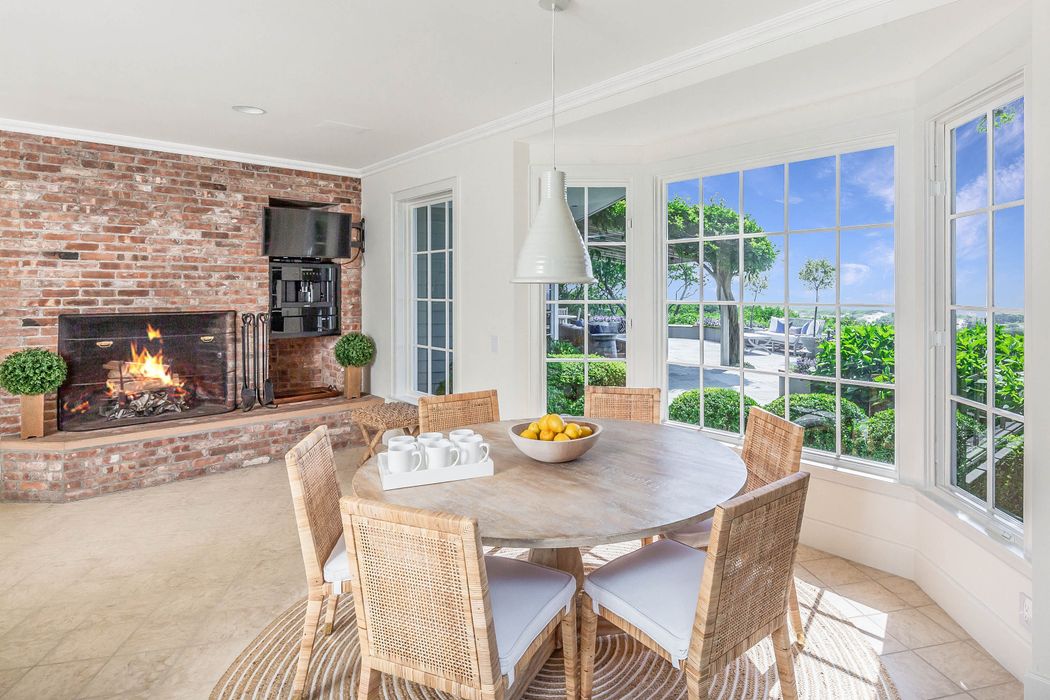 32 Windmill Lane, East Hampton, NY 11937 Sotheby's International
