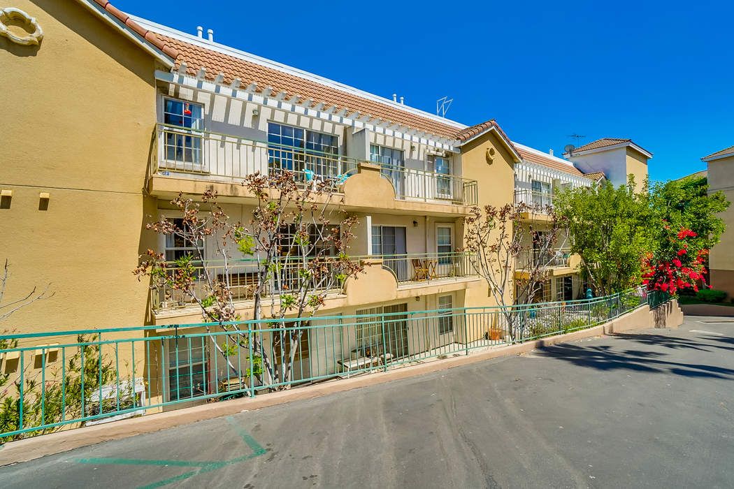 4755 Templeton Street 2203, Los Angeles, CA 90032 Sotheby's