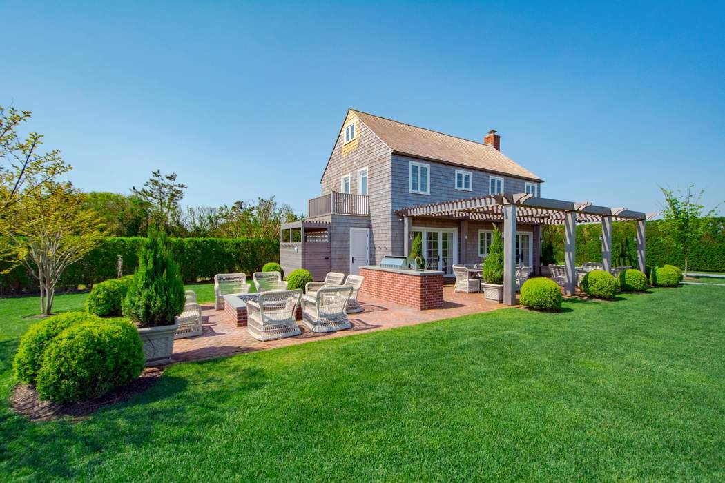 7 Gin Lane, Southampton, NY 11968 Sotheby's International Realty, Inc.