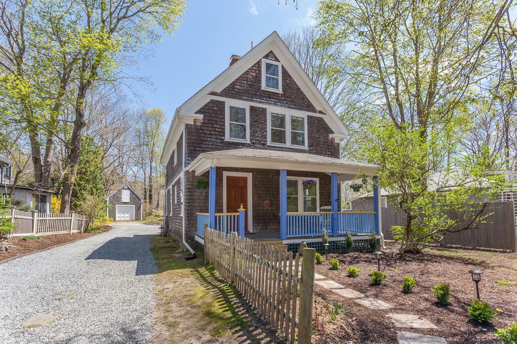 250 Woods Hole Road, Woods Hole, MA 02543 Sotheby's International Realty, Inc.