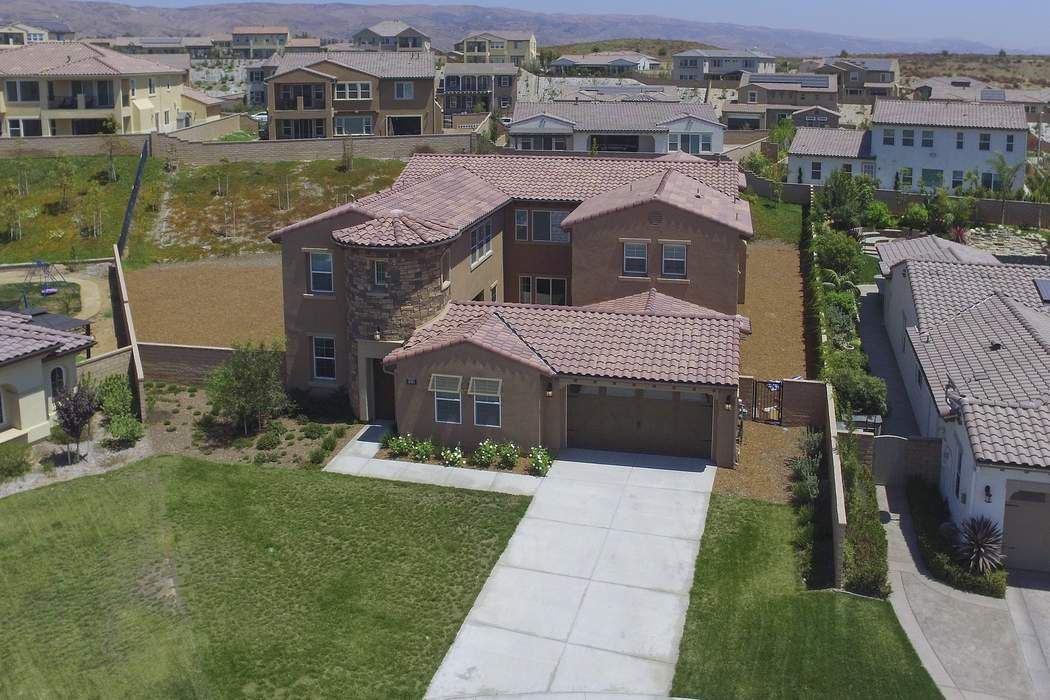 Gated Moorpark Estate Moorpark, CA 93021 Sotheby's International