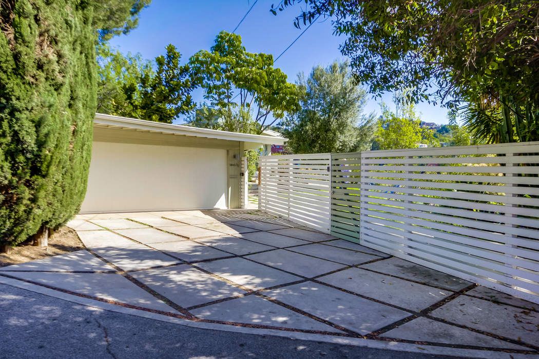 5945 1/2 Graciosa Drive, Los Angeles, CA 90068 Sotheby's