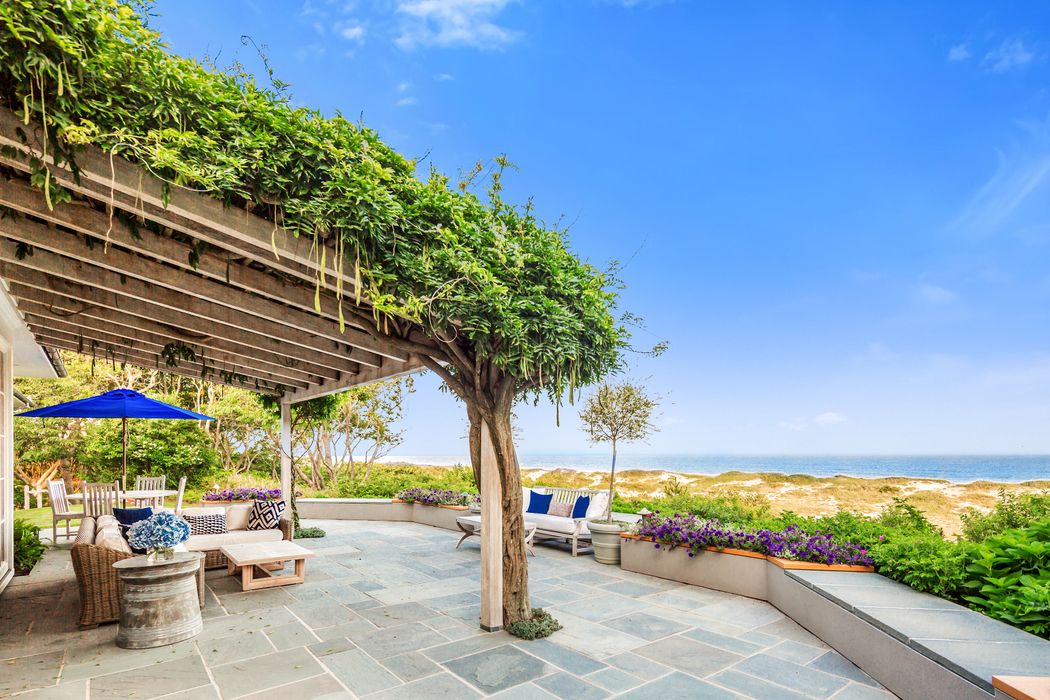 32 Windmill Lane, East Hampton, NY 11937 Sotheby's International