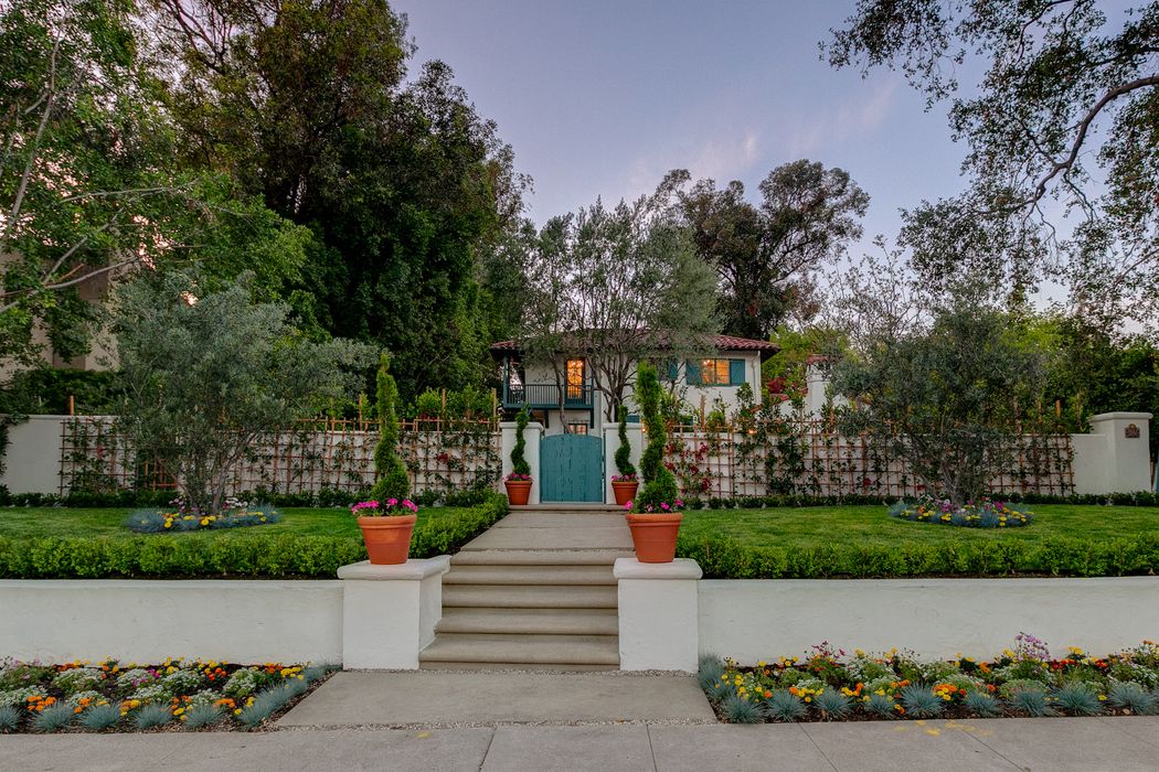 455 West California Blvd., Pasadena, CA 91105 Sotheby's International