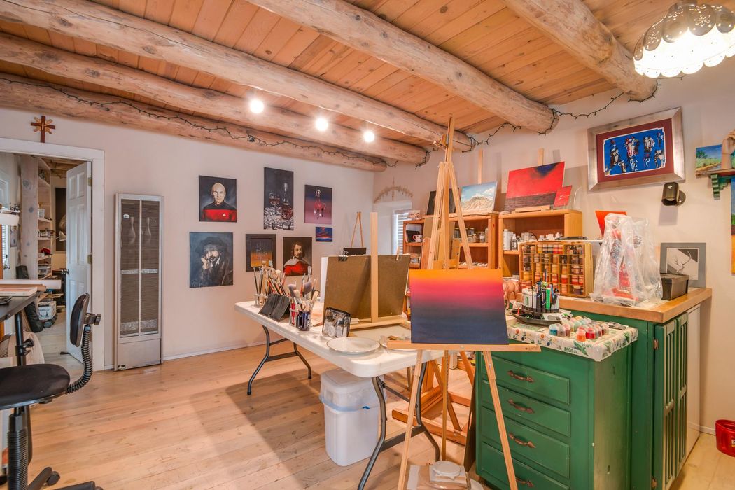 37 Canyon Road, El Rito, NM 87530 Sotheby's International Realty, Inc.