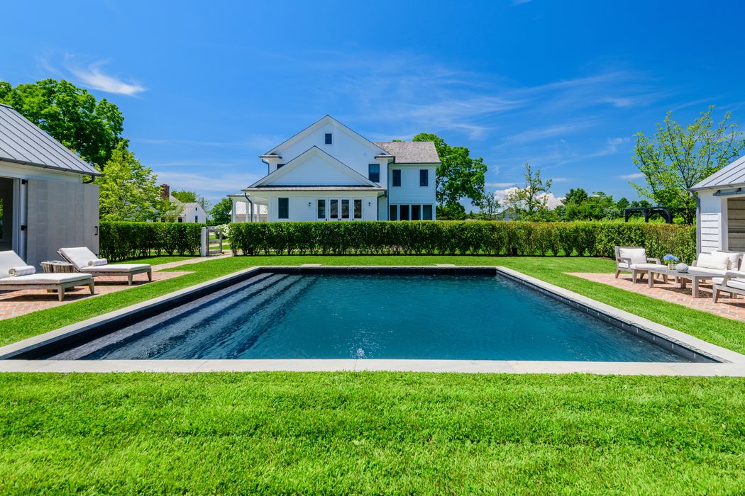 134 Narrow Lane East, Sagaponack, NY 11962 Sotheby's International