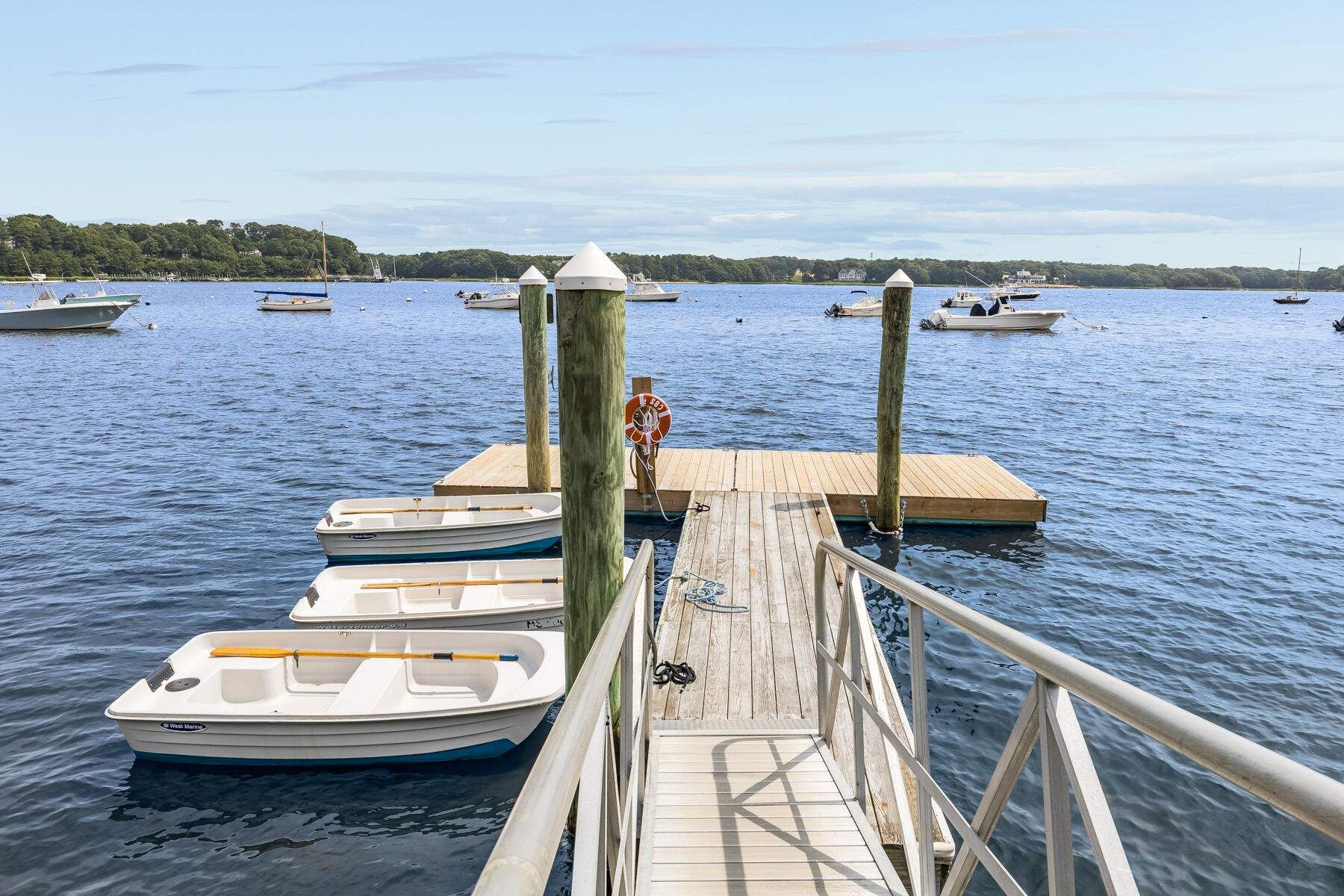 538 Cotuit Bay Drive, Cotuit, MA 02635
