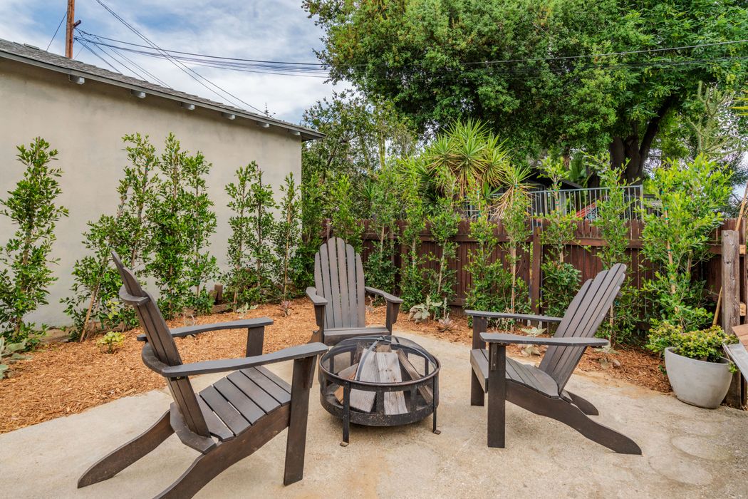 6320 Church Street Los Angeles, CA 90042