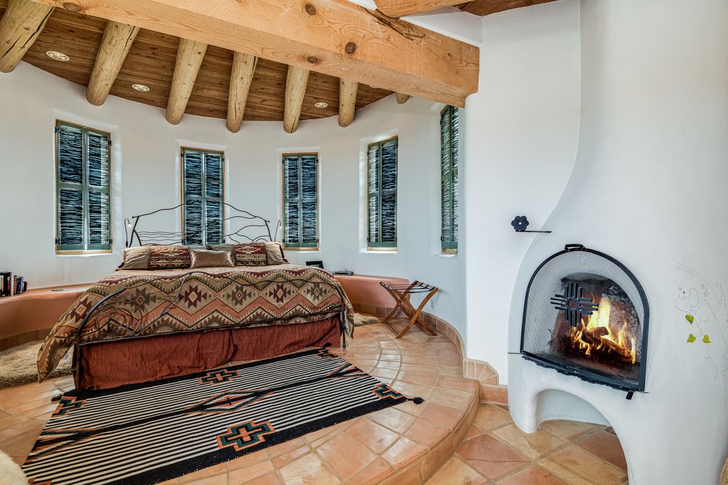 81 Tano West Santa Fe Nm 87506 Sotheby S International Realty