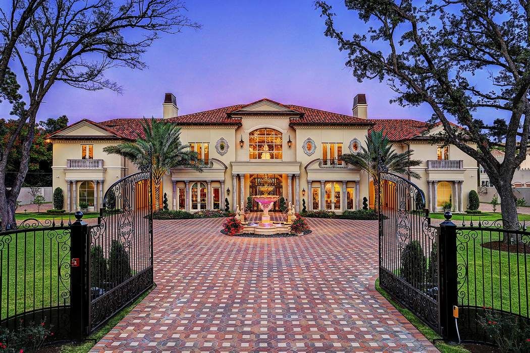 6 West Rivercrest Drive Houston Tx 77042 Sotheby S International Realty Inc 6 West Rivercrest Drive Houston Tx 77042 Sotheby S International Realty Inc