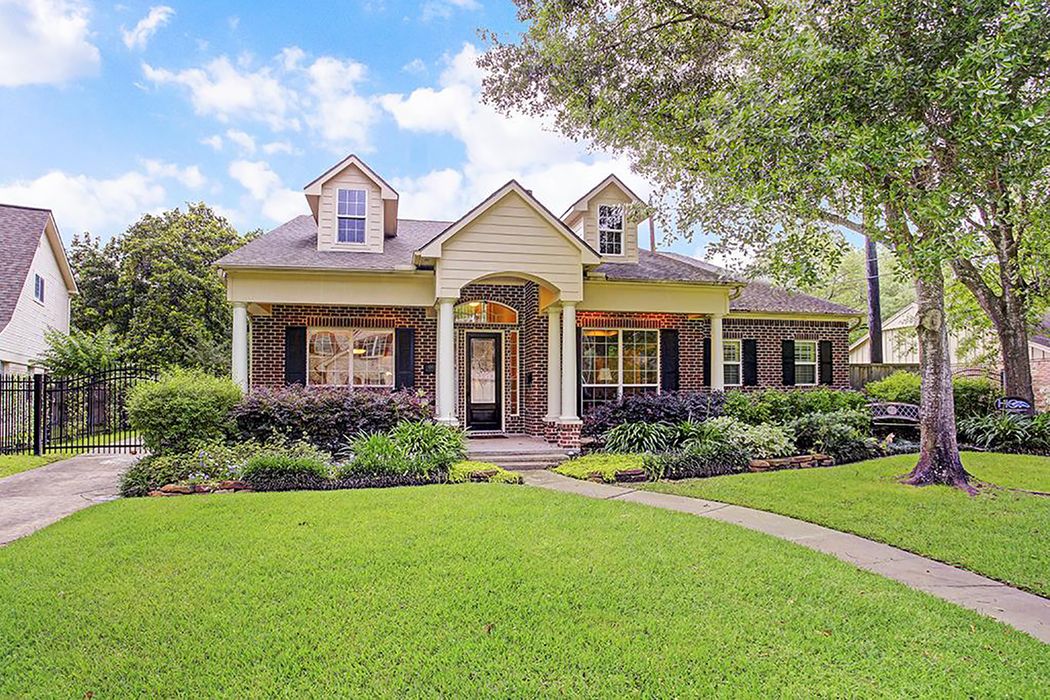 12102 Rip Van Winkle Drive, Houston, TX 77024 Martha Turner Sotheby's