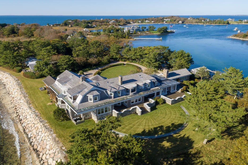187 Penzance Road, Woods Hole, MA 02543 Sotheby's International