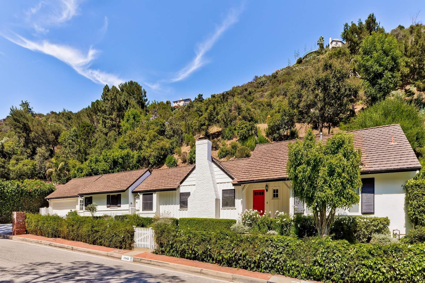 1048 Road Los Angeles, California, United States Luxury Home