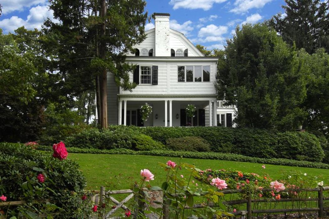 Belle Haven Estate Greenwich, CT 06830 Sotheby's International Realty