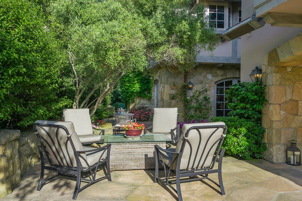 1460 Bonnymede Drive, Montecito, CA 93108 Sotheby's International