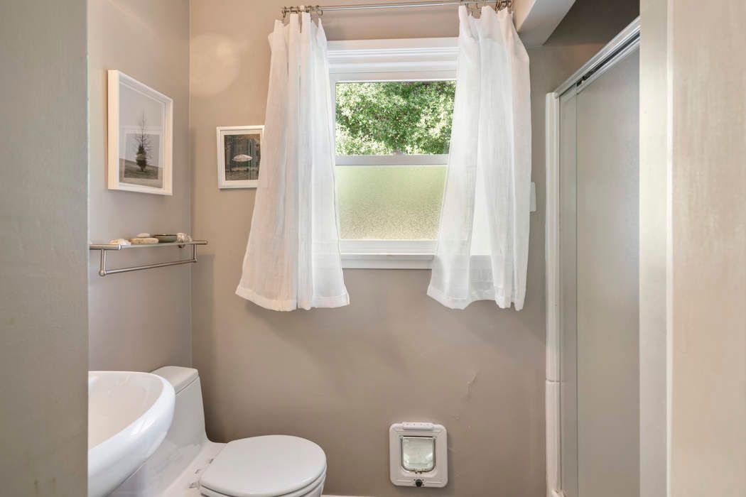 20756 Hillside Dr Topanga, CA 90290