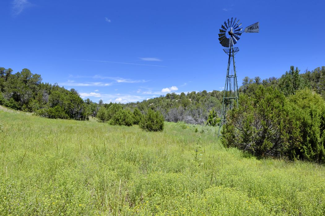 365 Calle Largo, San Jose, NM 87565 Sotheby's International Realty, Inc.