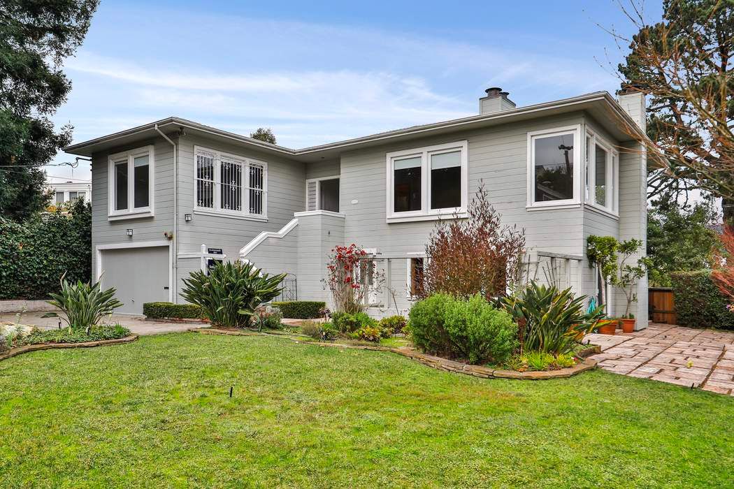 110 El Camino del Mar San Francisco, CA 94121 Sotheby's International