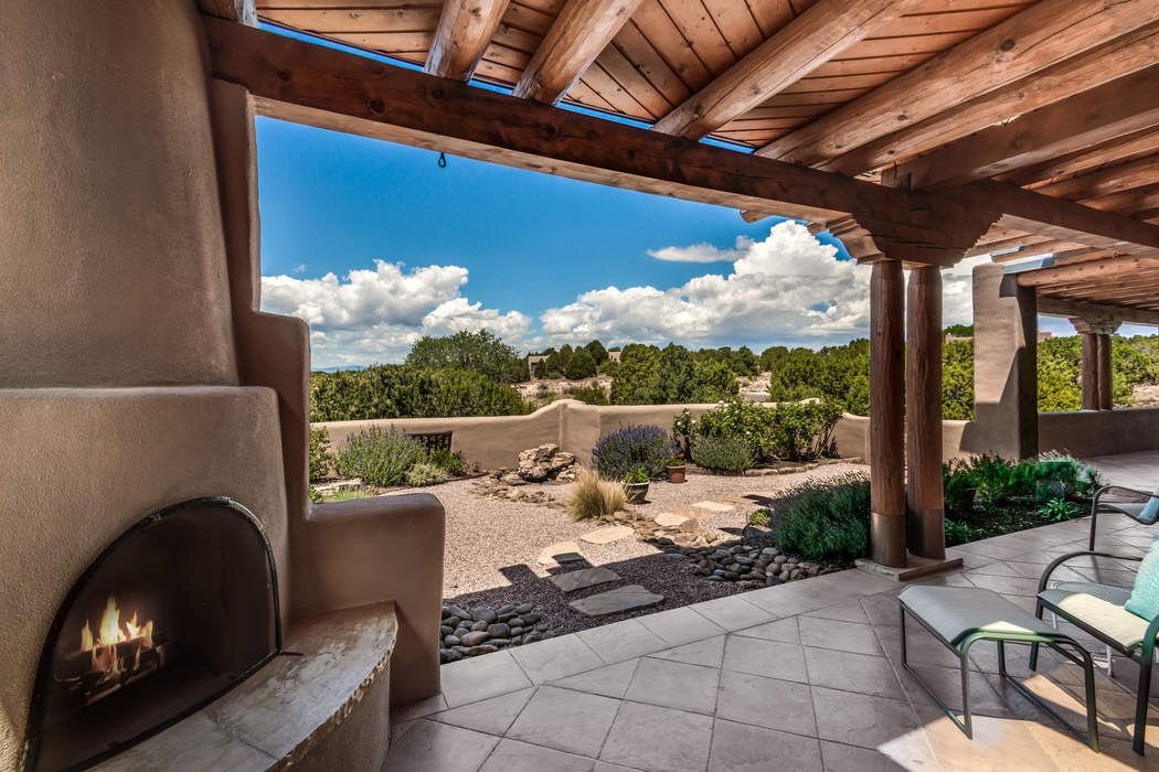 32 Blazing Star Circle, Santa Fe, NM 87506 Sotheby's International