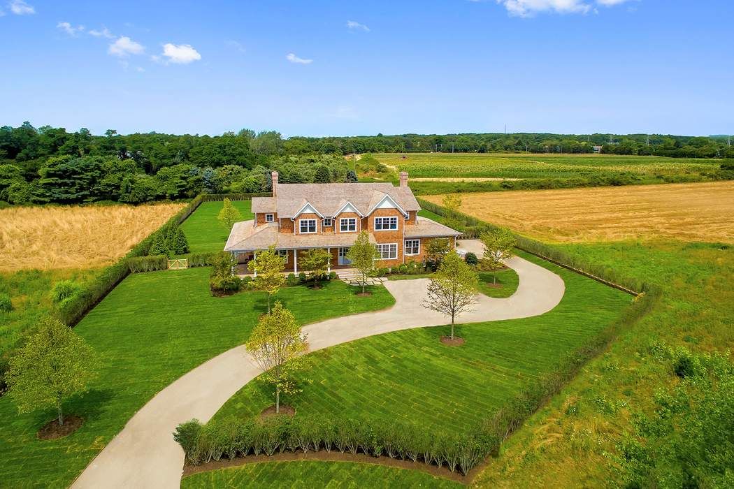 New Construction on Approx. 1.2 Acres Southampton, NY 11968 Sotheby's