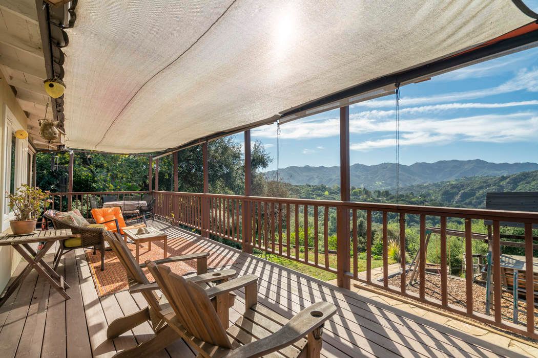 20756 Hillside Dr Topanga, CA 90290