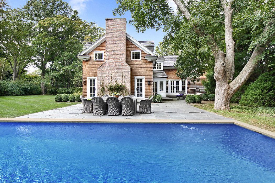 Elegant Village Estate East Hampton East Hampton, NY 11963 Sotheby