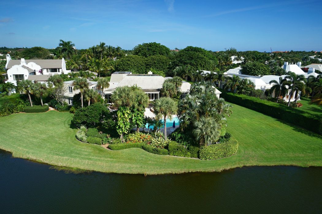 1042 Palm Way Rd, North Palm Beach, FL 33408 Sotheby's International