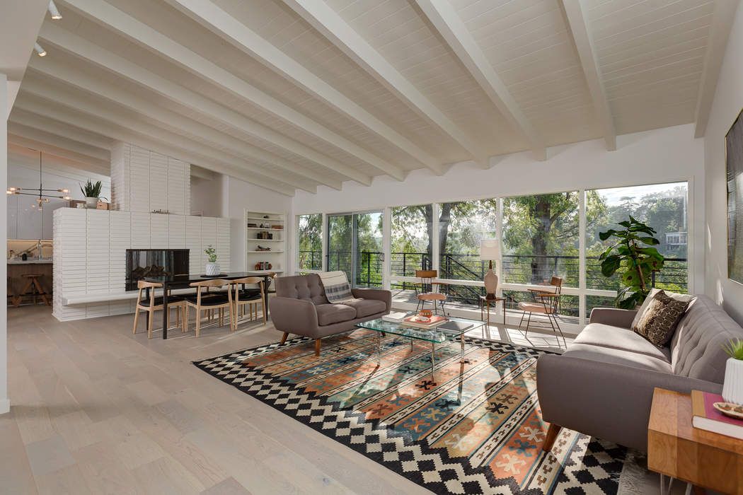 1118 Glen Oaks, Pasadena, CA 91105 Sotheby's International Realty, Inc.