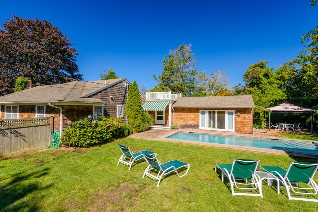 Sweet Village Cottage With Pool Southampton Ny 11968 Sotheby S