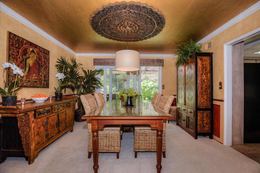 1128 Dulzura Drive, Santa Barbara, CA 93108 Sotheby's International