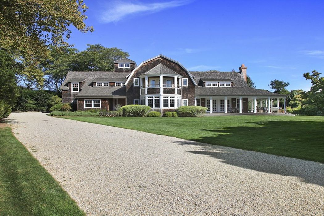 East Hampton Estate Section Beauty East Hampton, NY 11937 Sotheby's