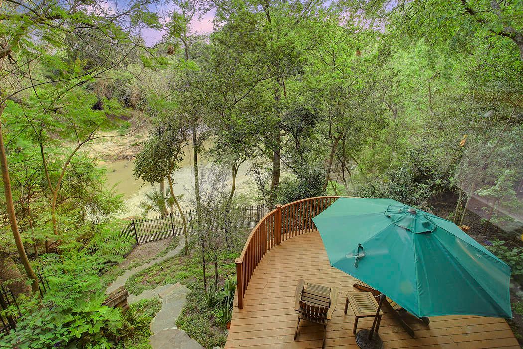 9 Farnham Park Drive, Houston, TX 77024 Martha Turner Sotheby's